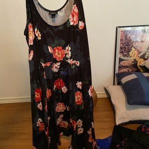 Torrid black floral dress sz 3